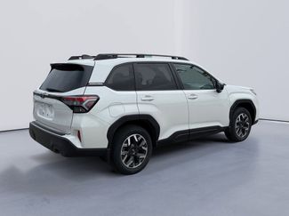 New 2026 Subaru Forester Premium AWD/4WD video 3