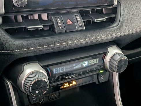 Certified 2024 Toyota RAV4 XLE Premium AWD/4WD image 21