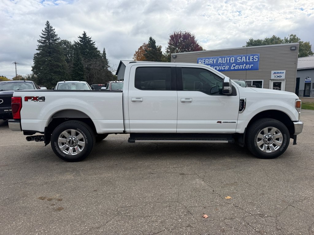 Used 2021 Ford F250 XLT w/ XLT Value Package AWD/4WD image 5