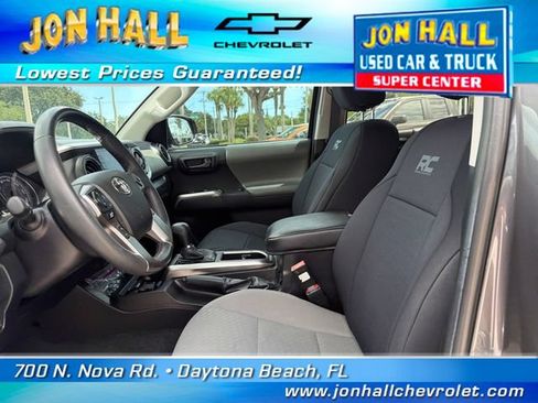 Used 2023 Toyota Tacoma SR5 AWD/4WD image 18