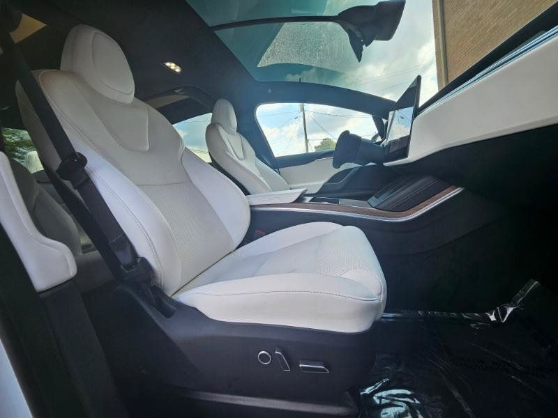 Used 2023 Tesla Model X AWD/4WD image 59