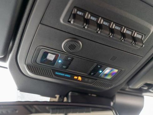 New 2025 Ford Bronco Raptor w/ Interior Carbon Fiber Pack AWD/4WD image 29