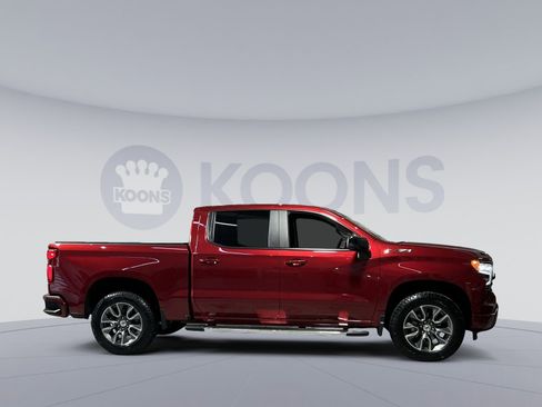 Used 2024 Chevrolet Silverado 1500 RST w/ Z71 Off-Road Package image 17