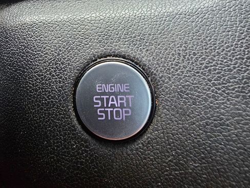 Used 2021 Kia Sorento EX image 28