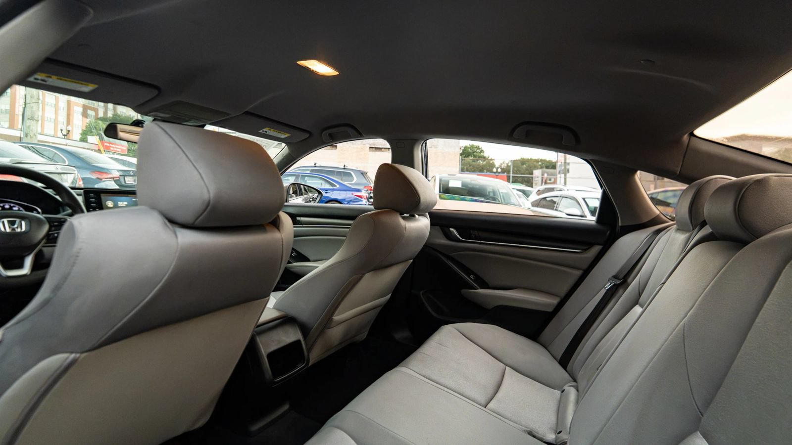 Used 2018 Honda Accord LX image 21