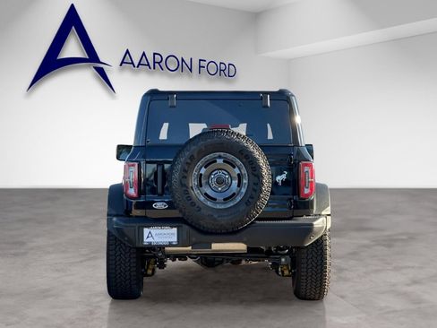 New 2025 Ford Bronco Badlands w/ Sasquatch Package AWD/4WD image 5