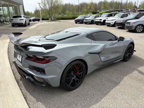 Used 2024 Chevrolet Corvette Z06 w/ Z07 Performance Package image 5