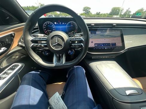 Certified 2026 Mercedes-Benz E 53 AMG e 4MATIC Sedan image 18