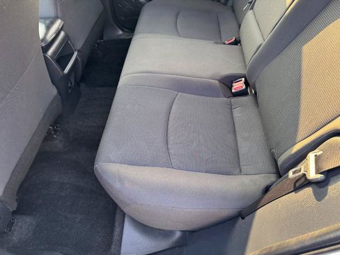 Used 2020 Toyota RAV4 LE FWD image 17