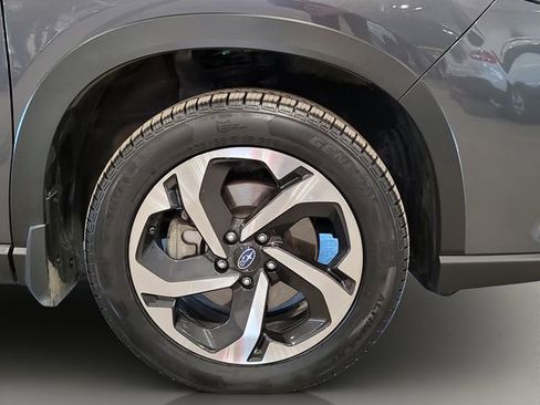 Used 2023 Subaru Forester Touring image 29