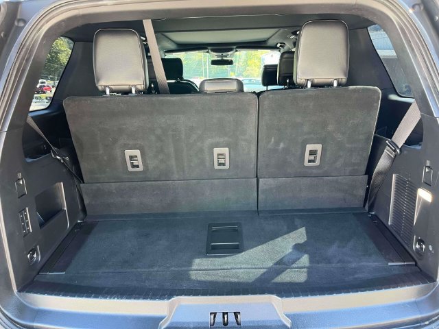 Used 2018 Ford Expedition Limited w/ Equipment Group 301A AWD/4WD image 20