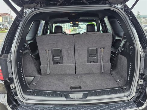 Used 2024 Dodge Durango GT image 11