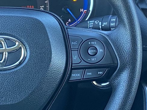 Certified 2024 Toyota RAV4 XLE image 18