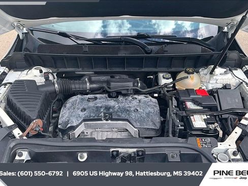 Used 2019 GMC Acadia SLE image 8