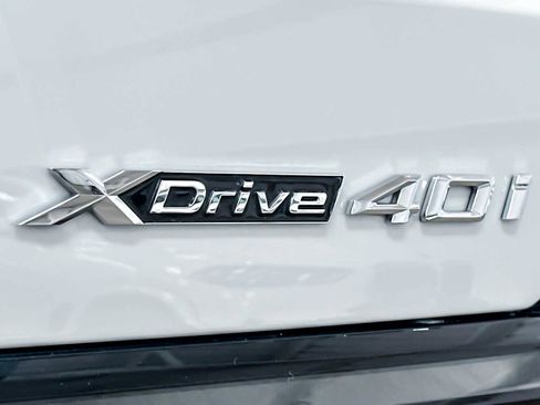 Used 2026 BMW X7 xDrive40i w/ Executive Package image 28