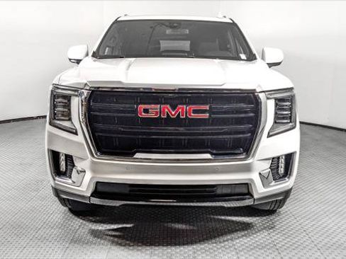 Used 2022 GMC Yukon XL SLE w/ Max Trailering Package AWD/4WD image 12