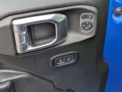 Used 2021 Jeep Wrangler Unlimited Sport AWD/4WD image 13
