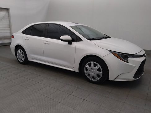 Used 2022 Toyota Corolla LE FWD image 11