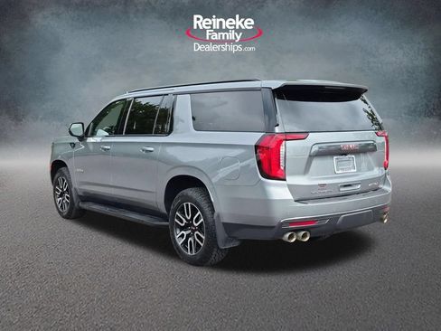 Used 2023 GMC Yukon XL AT4 AWD/4WD image 8