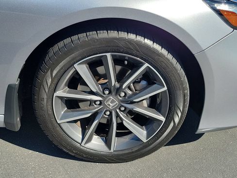 Used 2022 Honda Accord EX-L image 6