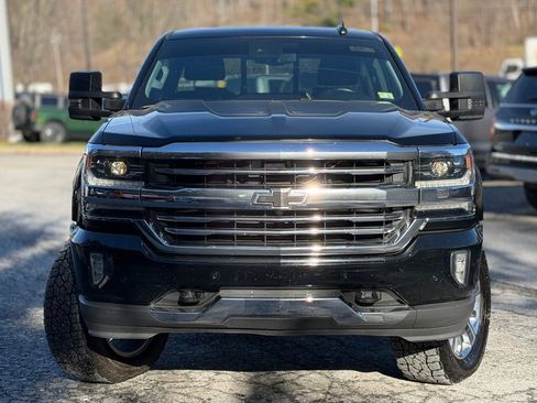 Used 2018 Chevrolet Silverado 1500 High Country image 2
