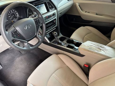 Used 2016 Hyundai Sonata SE FWD image 7