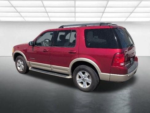 Used 2005 Ford Explorer Eddie Bauer AWD/4WD image 8