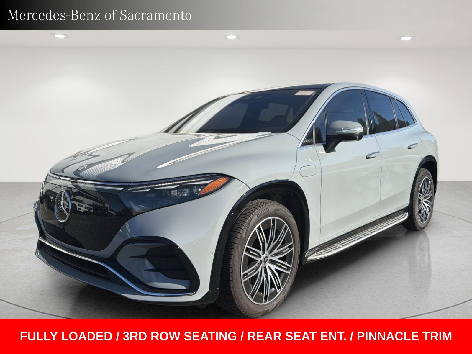 Used 2023 Mercedes-Benz EQS 580 4MATIC SUV image 1