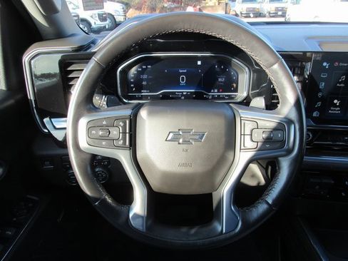 Used 2022 Chevrolet Silverado 1500 RST w/ Convenience Package II image 15