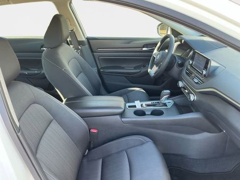 Used 2021 Nissan Altima 2.5 S image 16