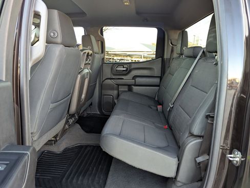 Used 2019 Chevrolet Silverado 1500 LT w/ Texas Edition image 15