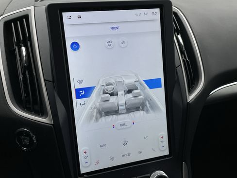 Used 2022 Ford Edge SEL w/ Class II Trailer Tow Package image 30