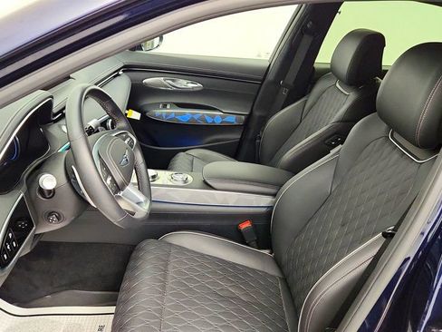 Used 2024 Genesis GV70 3.5T Sport w/ Sport Advanced Package AWD/4WD image 22