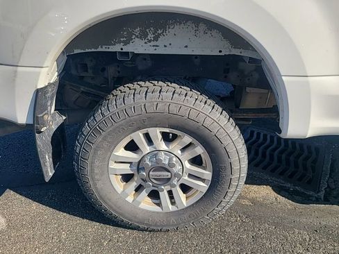 Used 2017 Ford F250 XL w/ STX Appearance Package AWD/4WD image 8