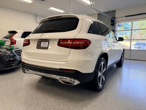 Used 2017 Mercedes-Benz GLC 300 image 9
