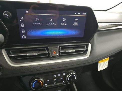 New 2026 Chevrolet TrailBlazer LT image 13