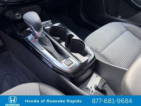 Used 2024 Chevrolet Trax LT image 31