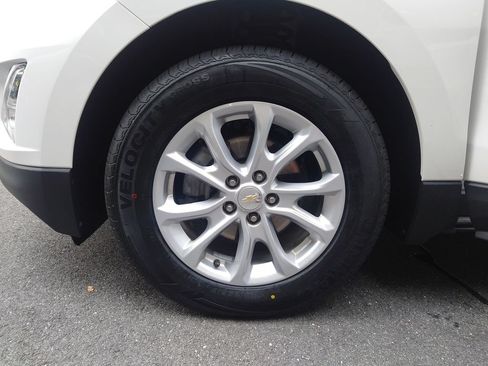 Used 2020 Chevrolet Equinox LT AWD/4WD image 27
