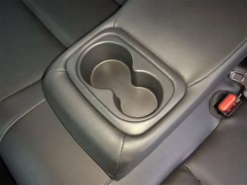 Used 2019 Honda Insight Touring image 29