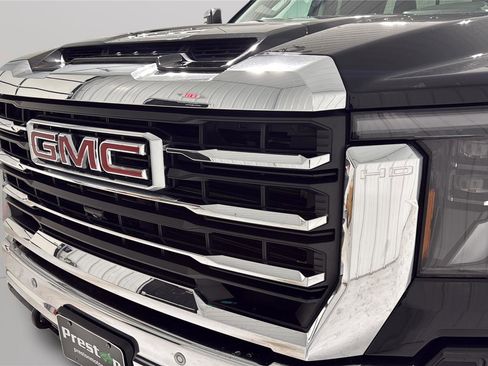 Used 2025 GMC Sierra 2500 SLT w/ SLT Premium Package image 24