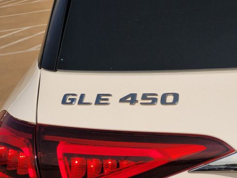 Used 2023 Mercedes-Benz GLE 450 GLE 450 image 10