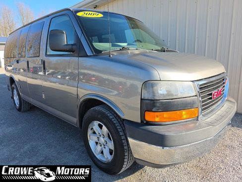 Used 2009 GMC Savana 1500 Passenger w/ LT Preferred Equipment Group image 1