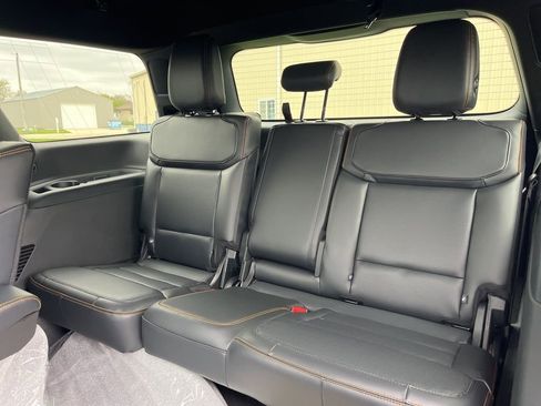 New 2026 Ford Expedition Tremor image 14
