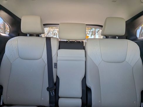 Used 2024 Lexus RX 350 FWD image 15