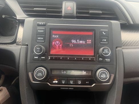 Used 2019 Honda Civic Sport image 22