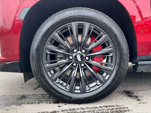 Used 2023 Cadillac Escalade ESV V w/ LPO, ONYX Package image 36