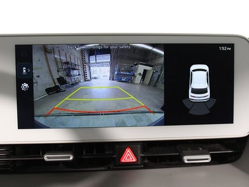 Used 2024 Hyundai Ioniq 5 SE image 17