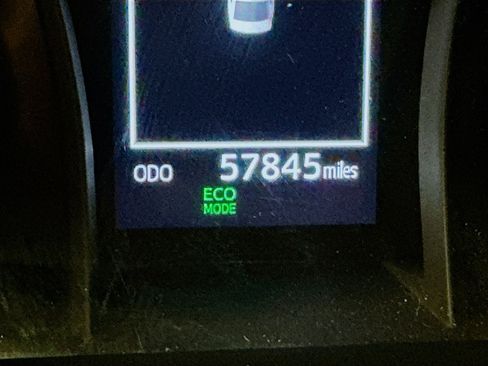 Used 2023 Toyota Camry SE FWD image 19