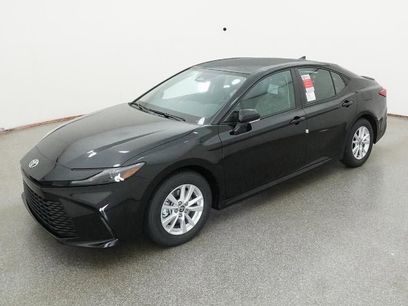 New 2025 Toyota Camry LE
