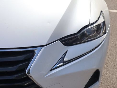 Used 2018 Lexus IS 300 AWD w/ Premium Package image 8